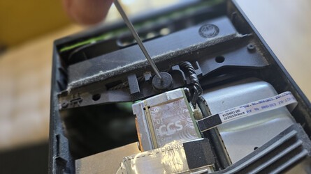 Xbox Series X: How To Open And Clean The Dust 12